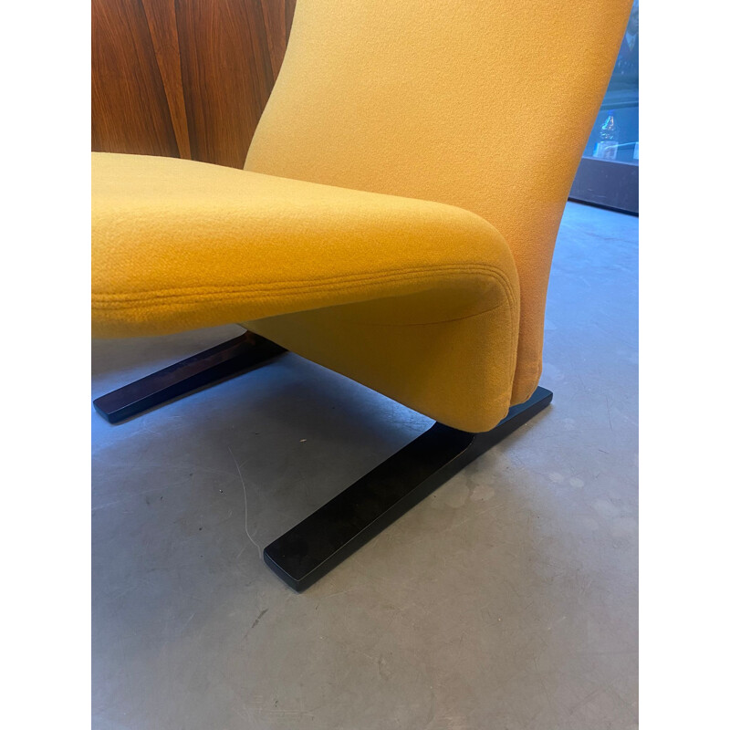 Vintage yellow armchair by Pierre Paulin