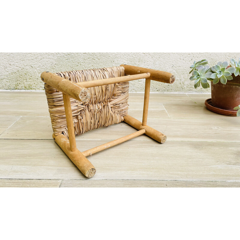 Petit tabouret vintage en bois et paille