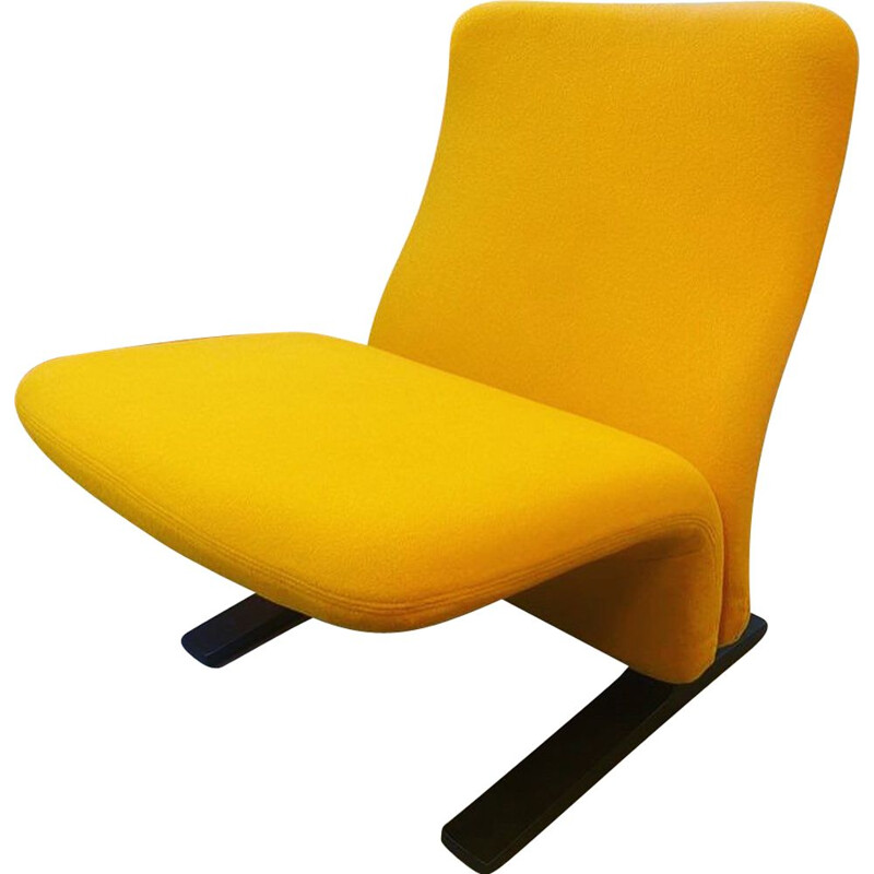 Vintage yellow armchair by Pierre Paulin