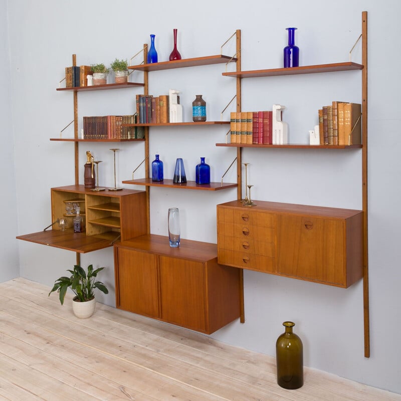 Vintage teak wall unit with a bar cabinet by Thygesen&Sørensen for Hansen and Guldborg, 1960s