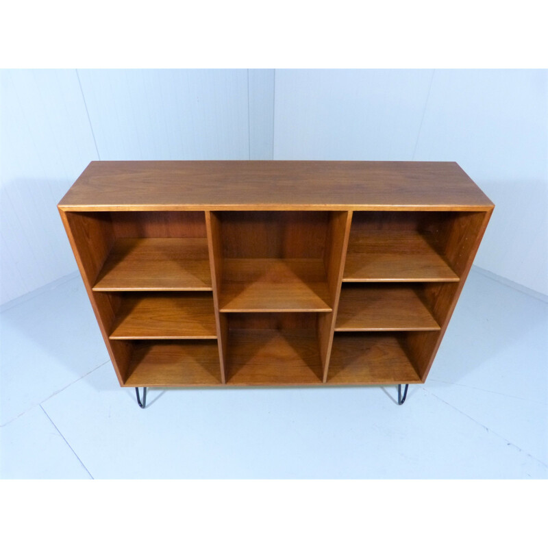 Vintage teak bookcase with hairpin legs by Børge Mogensen for Søborg Møbler Denmark, 1960s