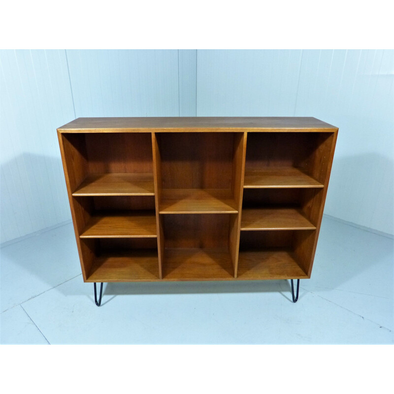 Vintage teak bookcase with hairpin legs by Børge Mogensen for Søborg Møbler Denmark, 1960s