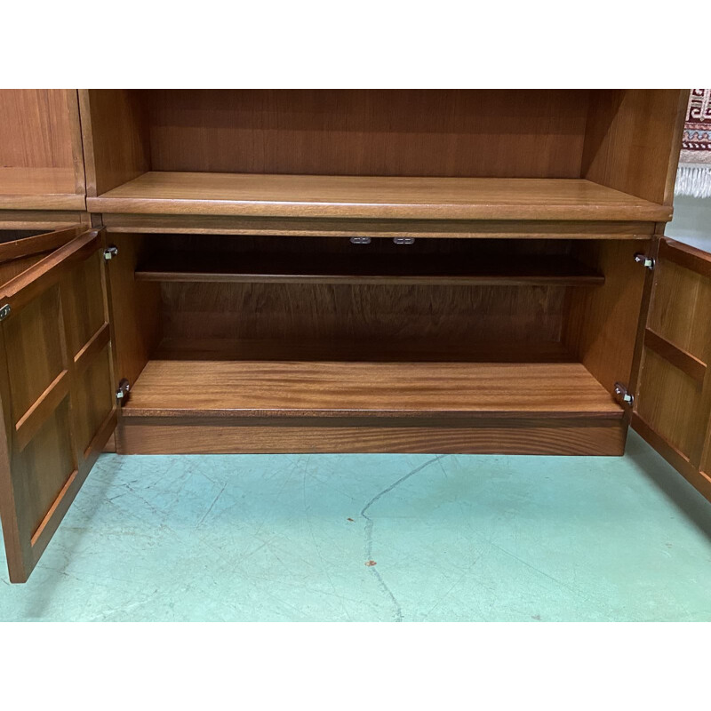 Large vintage English teak bookcase in 3 modules, 1980