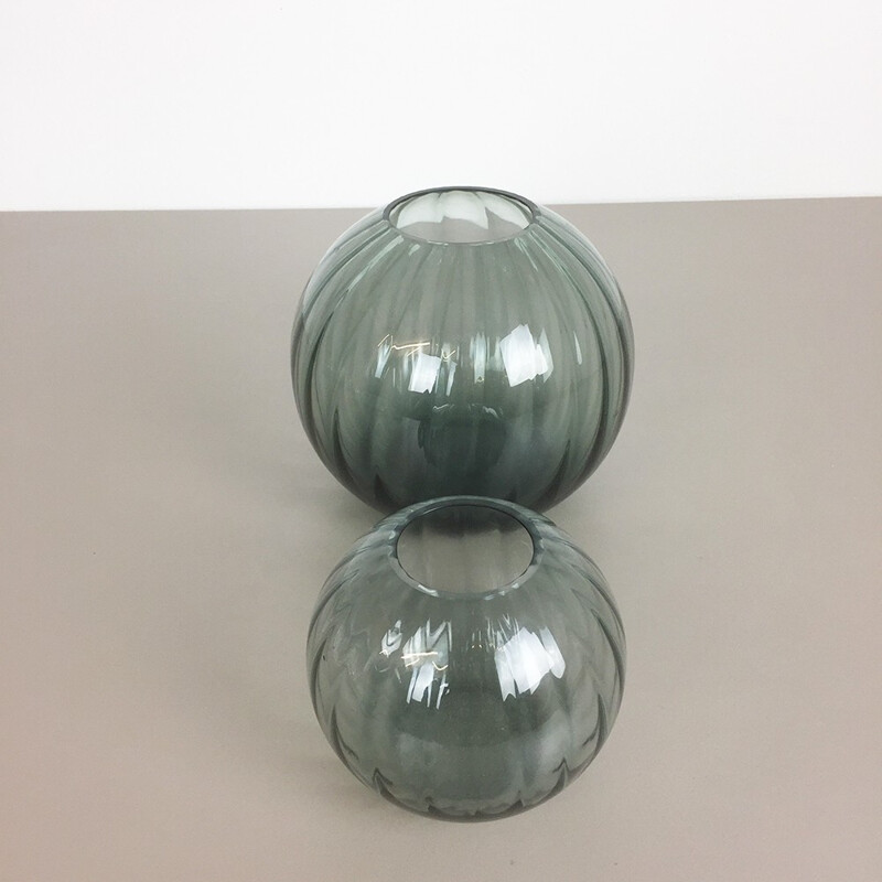 Ensemble de deux vases WMF en verre, Wihelm WAGENFELD - 1960