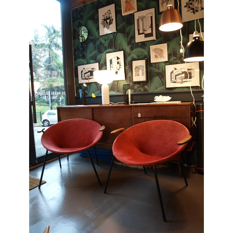 Pair of "Ballon chairs" in suede red fabric, Hans OLSEN - 1950s