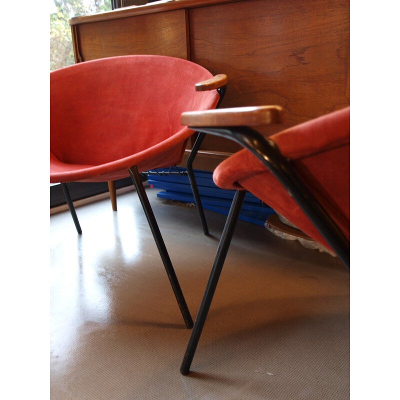 Pair of "Ballon chairs" in suede red fabric, Hans OLSEN - 1950s