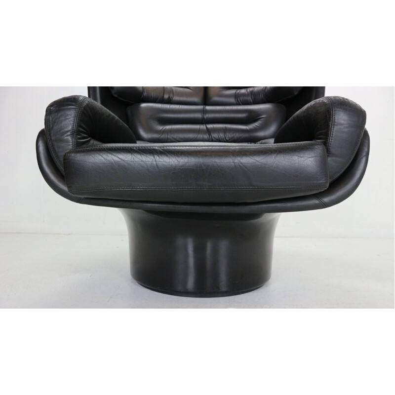 Vintage black leather armchair by Joe Colombo, 1963