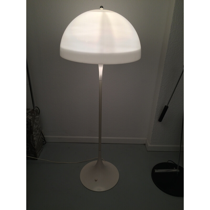 Louis Poulsen "Panthella" floor lamp in white plastic, Verner PANTON - 1970s