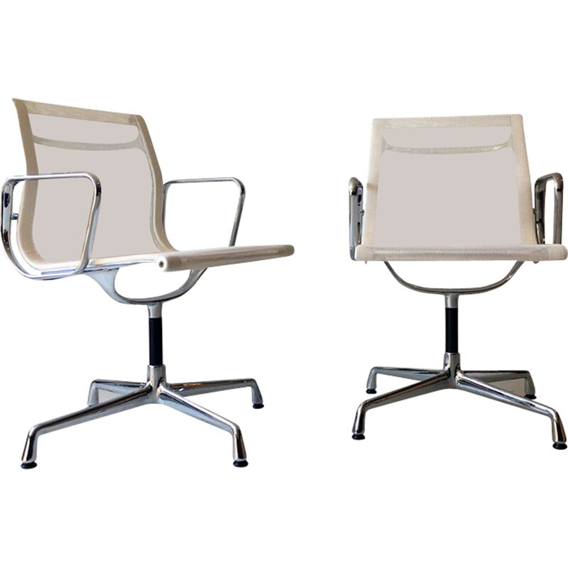 Mid-century office swivel chair by Eames for Vitra, 2018