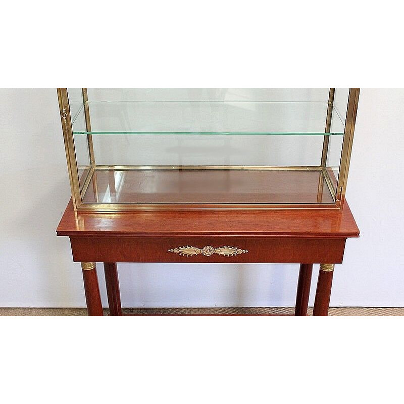 Vetrina vintage su console