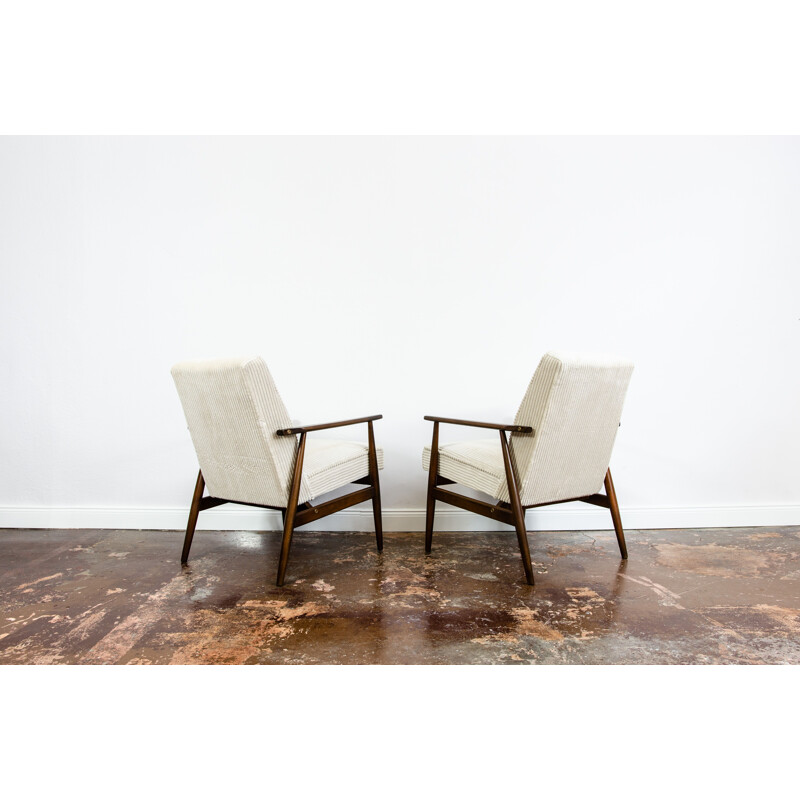 Pair of vintage armchairs type 300-190 by H. Lis, 1960s