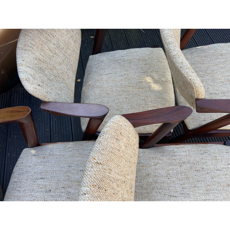 Suite de 4 fauteuils vintage modèle 42 en palissandre et tissu de laine par Kai Kristiansen