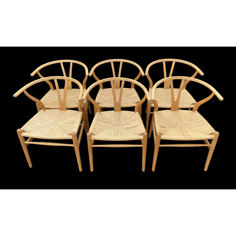 Satz von 6 Vintage Wishbone Stühlen aus Holz von Hans Wegner für Carl Hanson