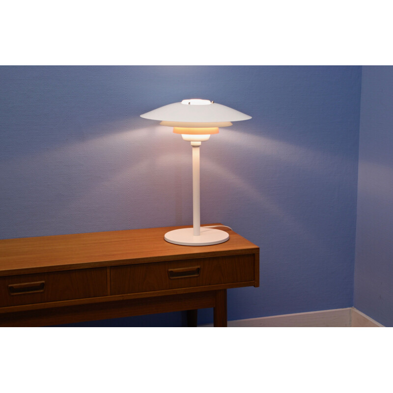 Danish vintage table lamp in white with orange terra accent by Jeka, 1980s