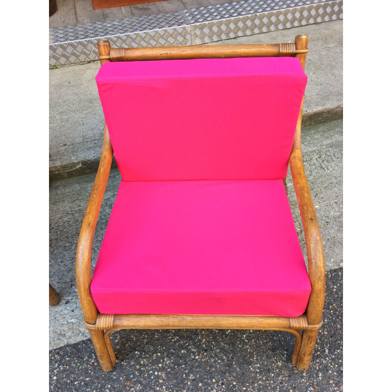 Living room set in rattan and pink fabric - 1970s