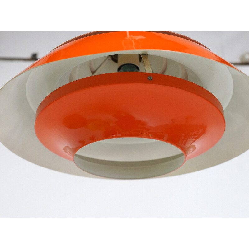 Swedish Markaryd "Blade" hanging lamp in orange metal, Hans Agne JAKOBSSON - 1960s