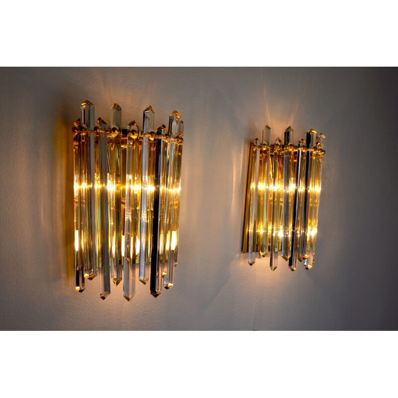 Pair of mid century Venini wall lamps for Carmer, Italy 1970