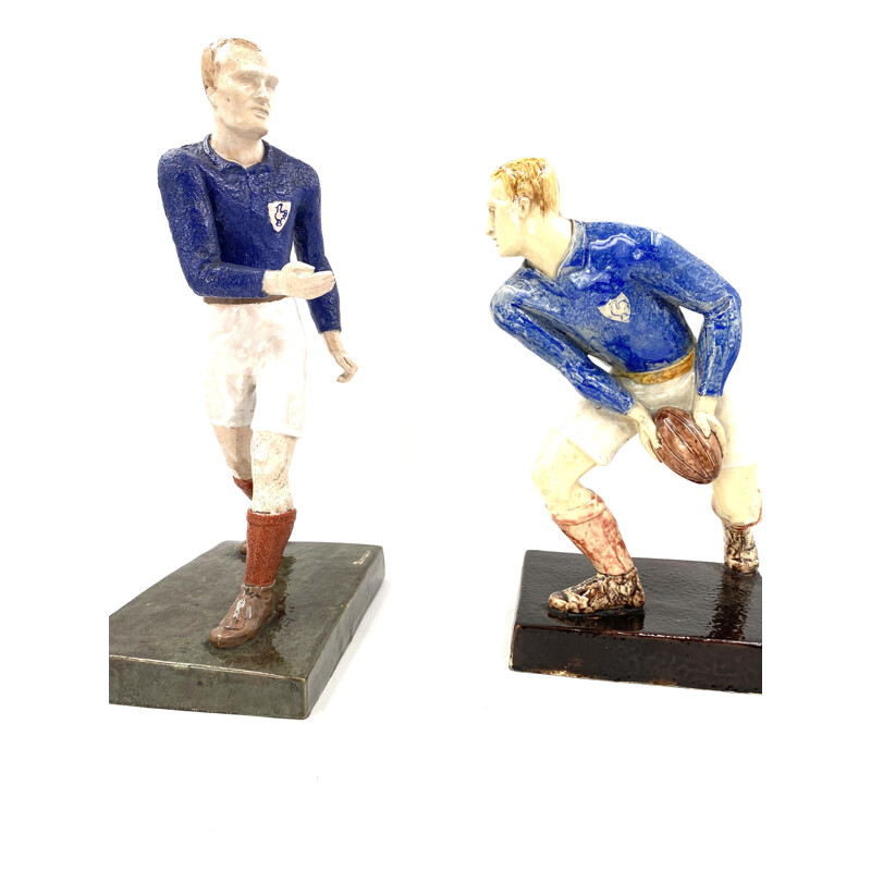 Pair of vintage sculptures of rugby players by Willy Wuilleumier for G.A.M, France 1940