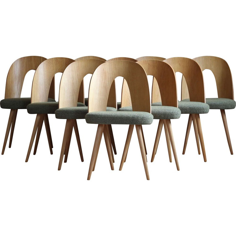 Ensemble de 10 chaises vintage par Antonin Šuman, 1960
