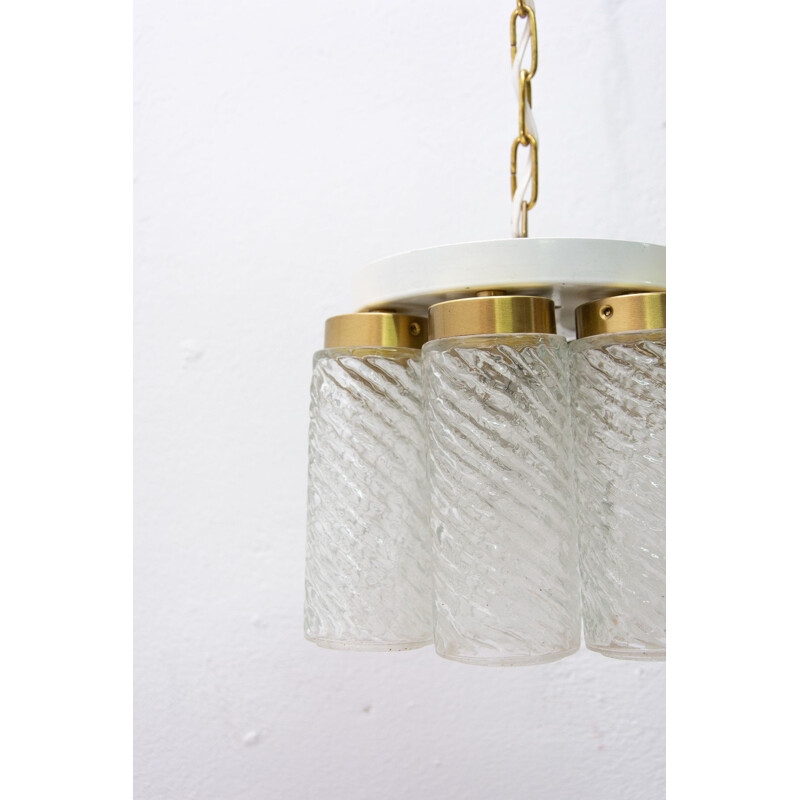Lámpara de suspensión vintage de cristal del bloque oriental, checo 1970