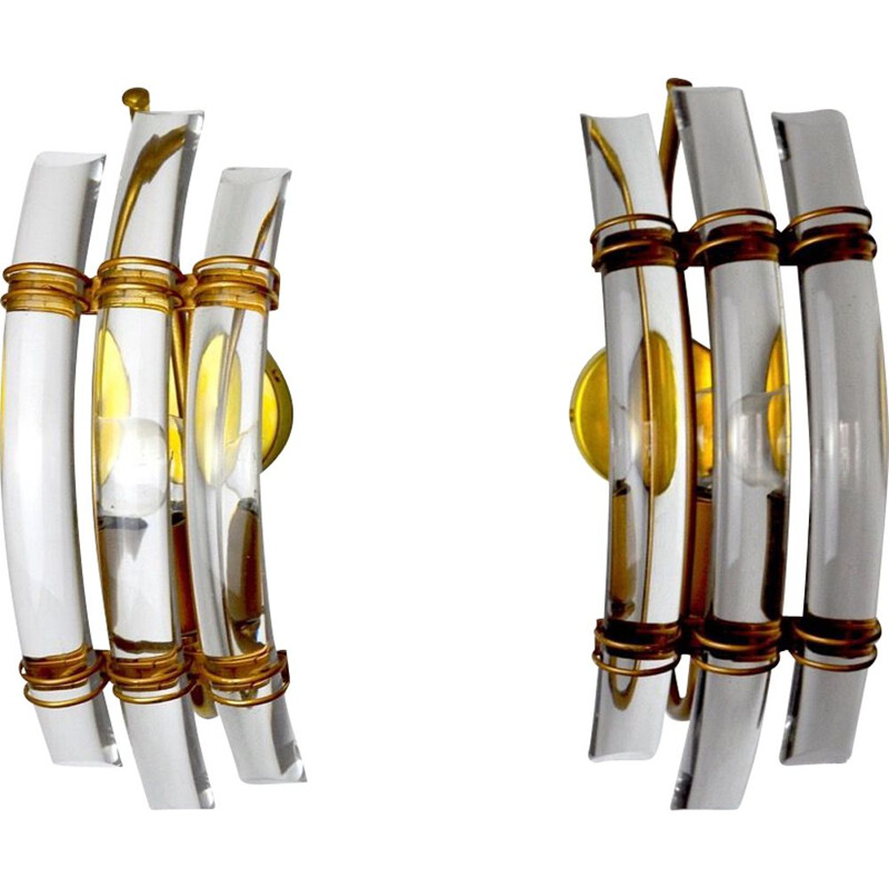 Pair of vintage venini sconces in glass and gilded metal structure, Italy 1970