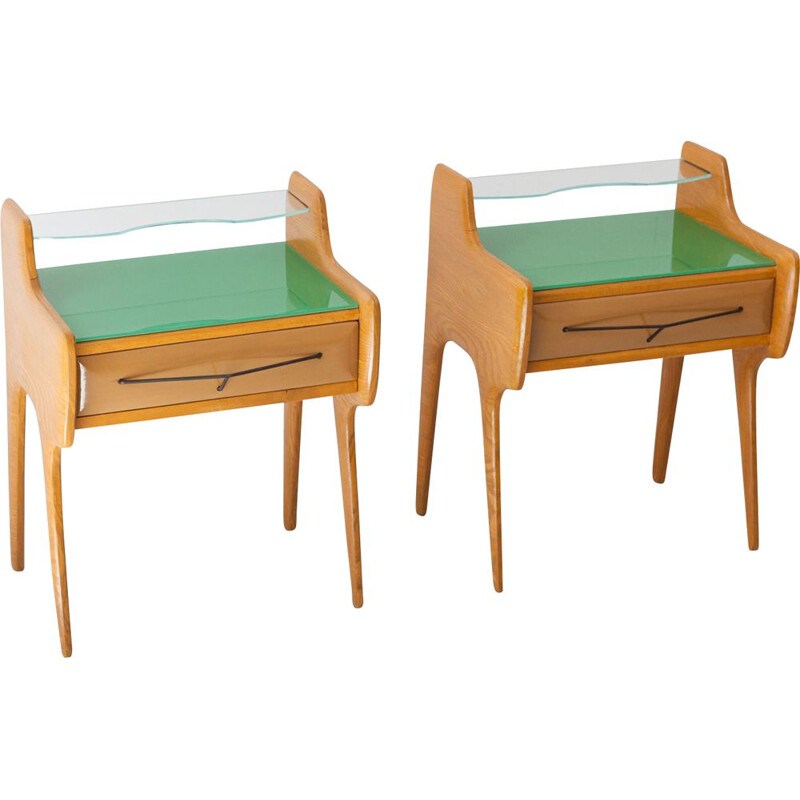 Paire de tables de chevet vintage en bois de chêne avec plateau en verre vert, Italie 1950