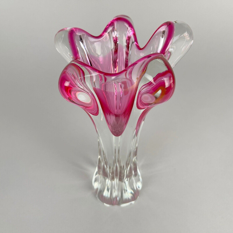 Vase vintage en verre par Josef Hospodka pour Chribska Glasswork, Tchèque 1960