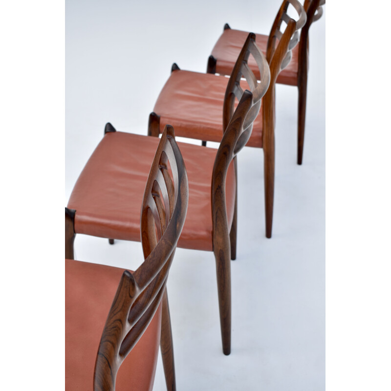 Set Of 4 vintage Model 78 Brazilian Rosewood Chairs With Original Leather Niels Moller  1960s