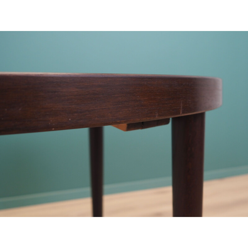Vintage round oakwood table by Villy Schou Andersen for Schou Andersen, Denmark 1960s