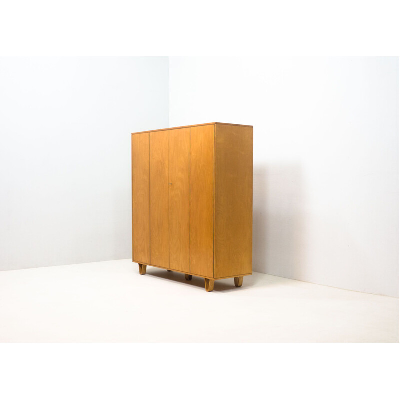 Vintage "birch series" KB04 cabinet by Cees Braakman for Pastoe