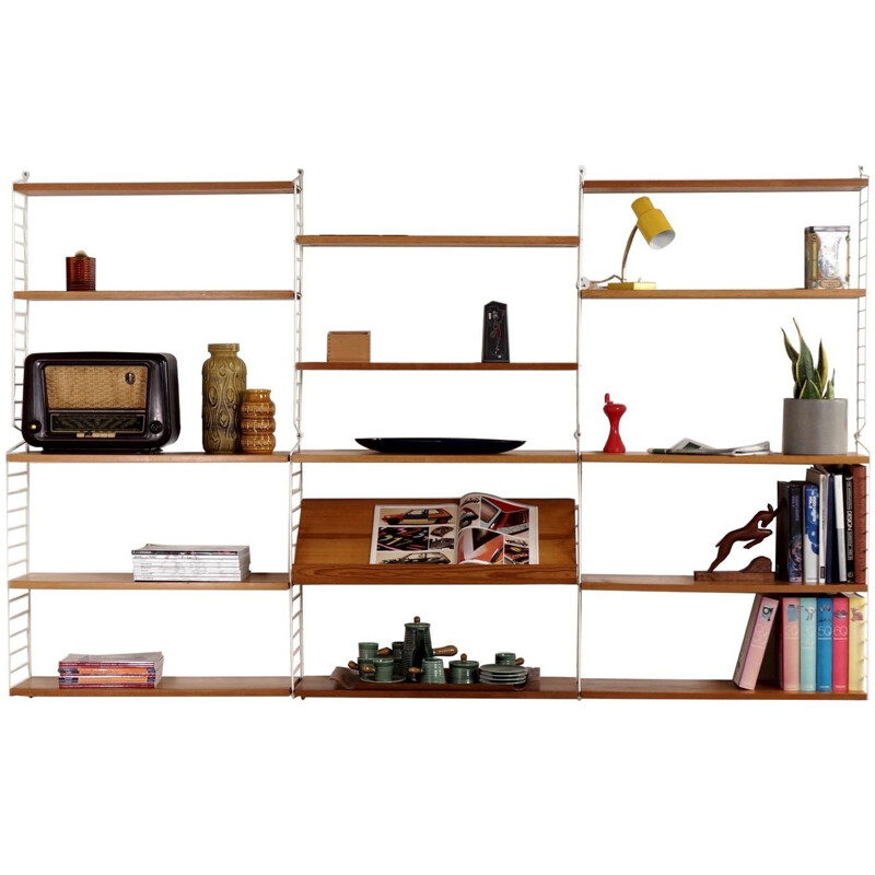 String wall unit in pine and white metal, Nisse STRINNING - 1960s