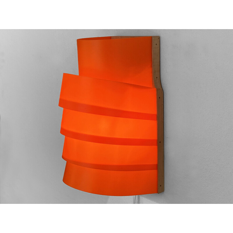 Vintage V 311 wall lamp by Hans-Agne Jakobsson for Ellysett, Sweden 1970s