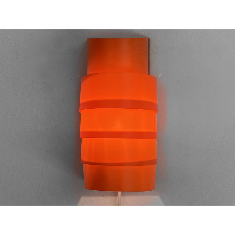 Vintage V 311 wall lamp by Hans-Agne Jakobsson for Ellysett, Sweden 1970s