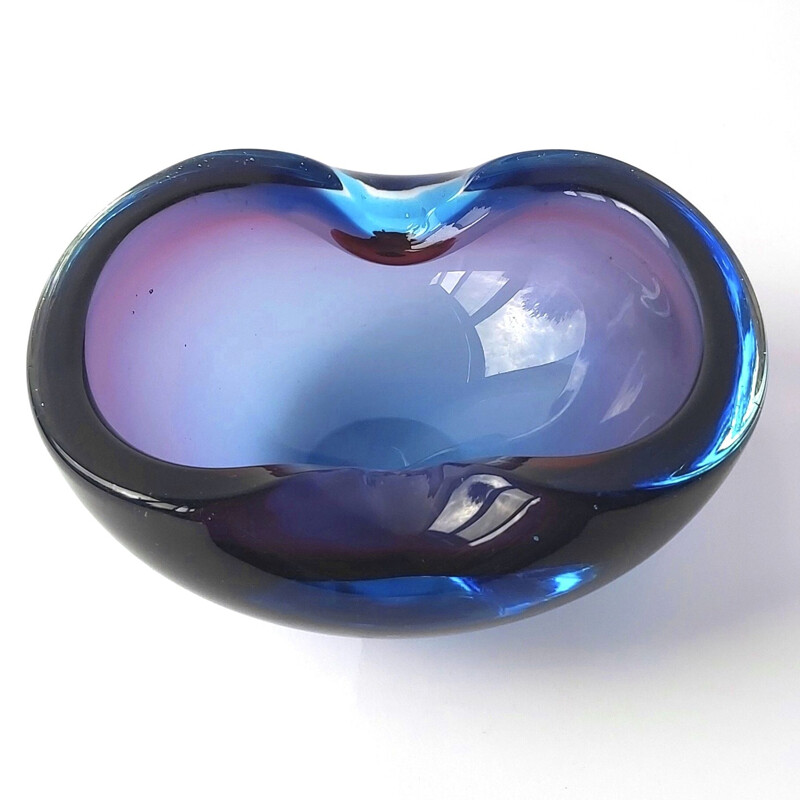 Mid-century Sommerso Murano glass ashtray by Alfredo Barbini, Italy 1960s