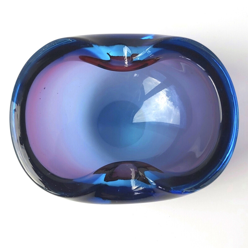 Mid-century Sommerso Murano glass ashtray by Alfredo Barbini, Italy 1960s
