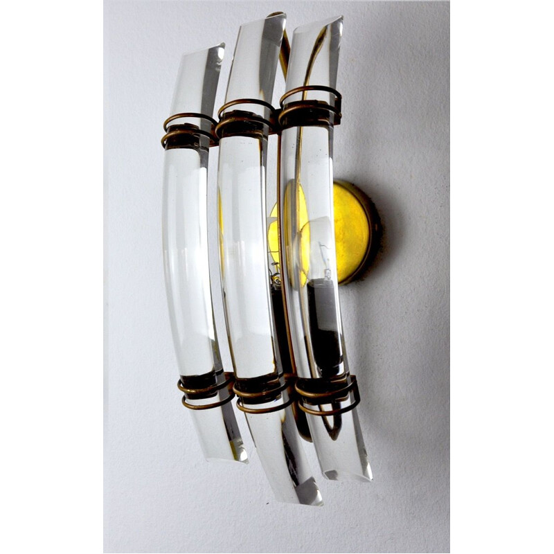 Vintage venini wall lamp in cut glass and gilded metal structure, Italy 1970