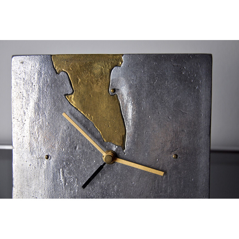 Horloge brutaliste vintage Art3 en laiton & aluminium, Espagne 1980