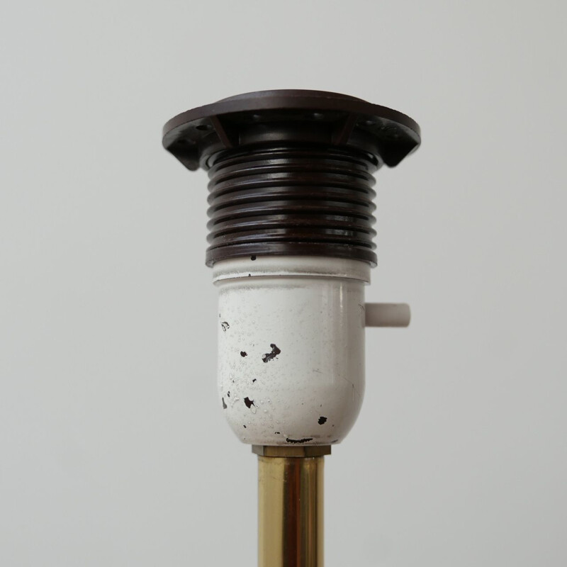 Pareja de lámparas de pie vintage de latón, Suecia 1960