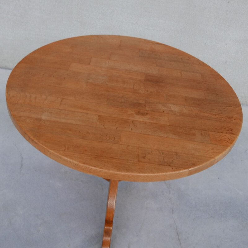 Oakwood vintage circular dining table, Holland 1970s