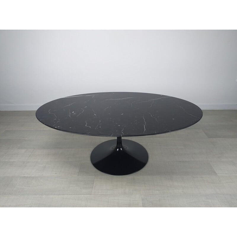 Vintage oval marble coffee table by Eero Saarinen for Knoll