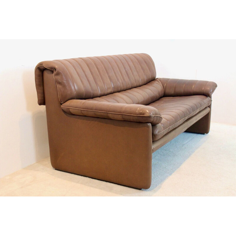 Mid century De Sede DS-86 two seat sofa in soft thick brown neck leather, Switzerland 1970
