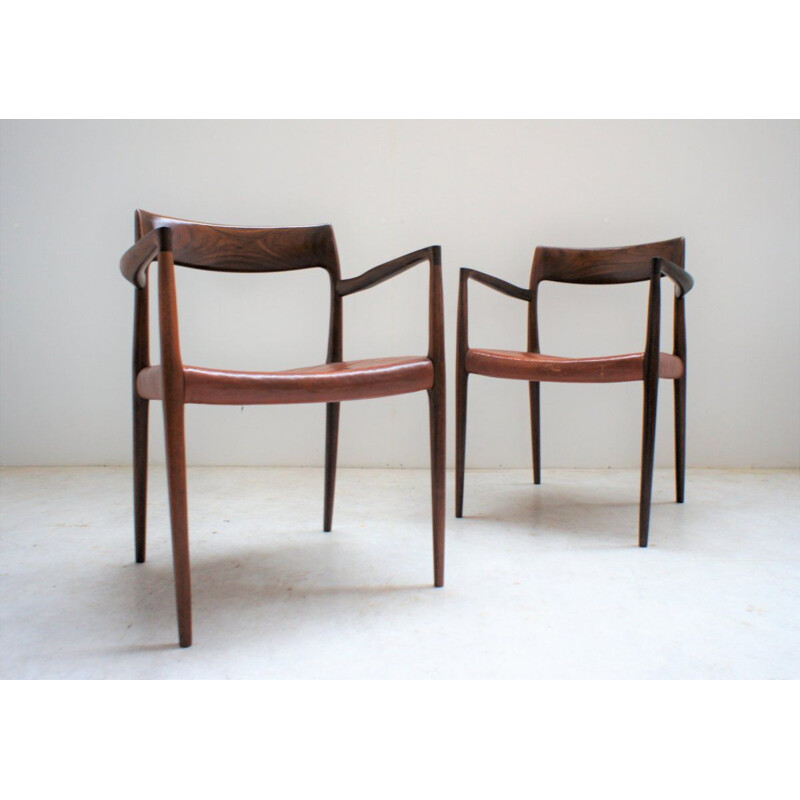 Pair of vintage bridge chairs in rosewood and leather by Niels O' Moller