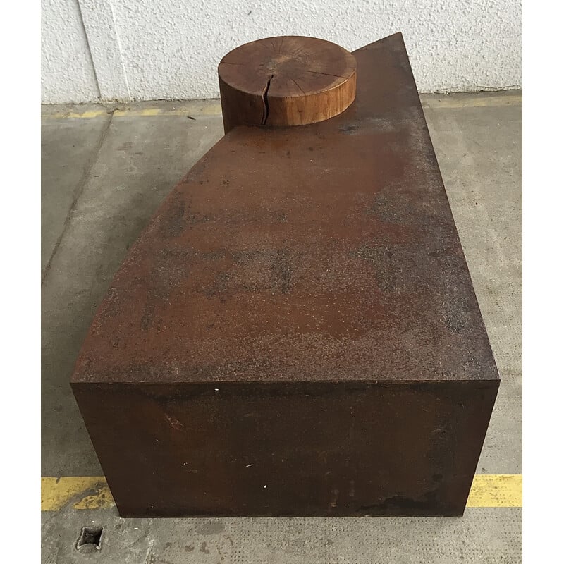 Table basse vintage en acier corten