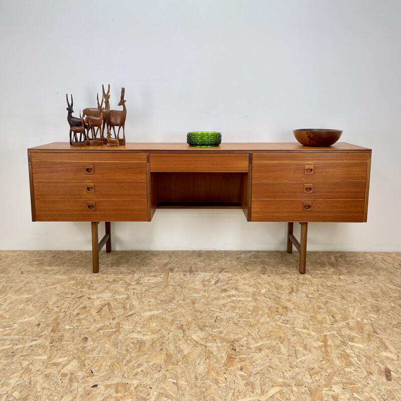 Mid century teak desk, United Kingdom 1960s