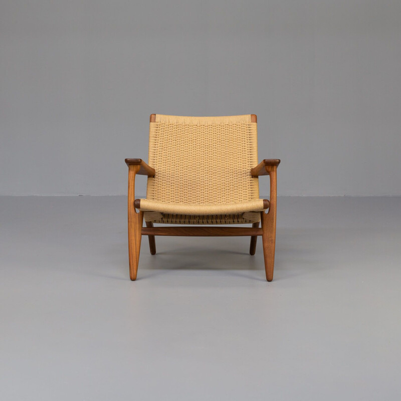 Vintage CH25 armchair by Hans Wegner for Carl Hansen