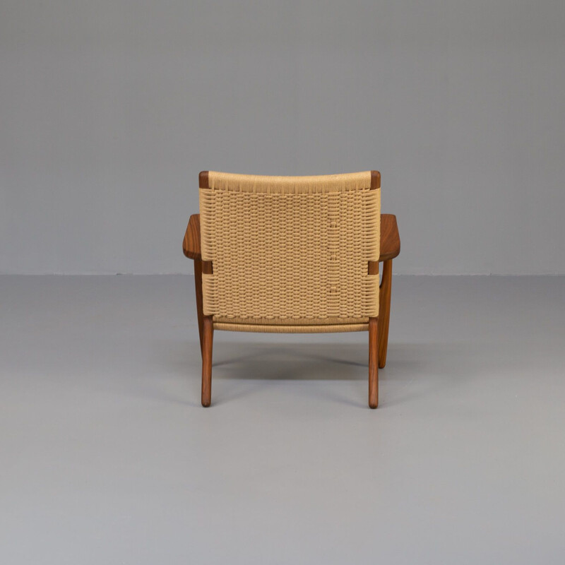 Vintage CH25 armchair by Hans Wegner for Carl Hansen