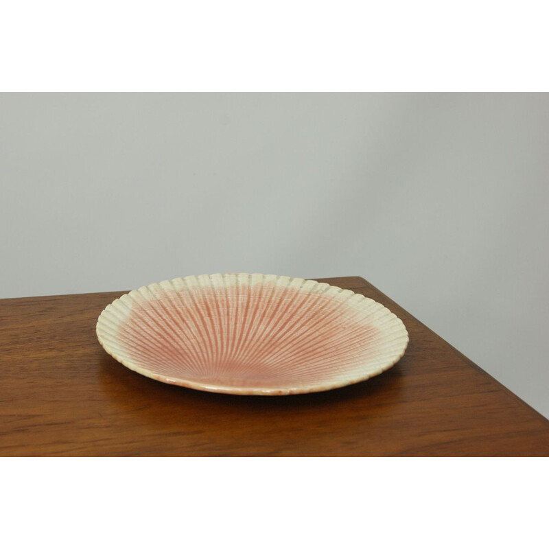 Vintage majolica shell coral plates by Sarreguemines, France