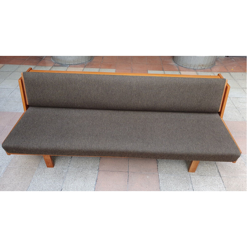 Vintage sofa GE 238 by Hans J. WEGNER, 1965