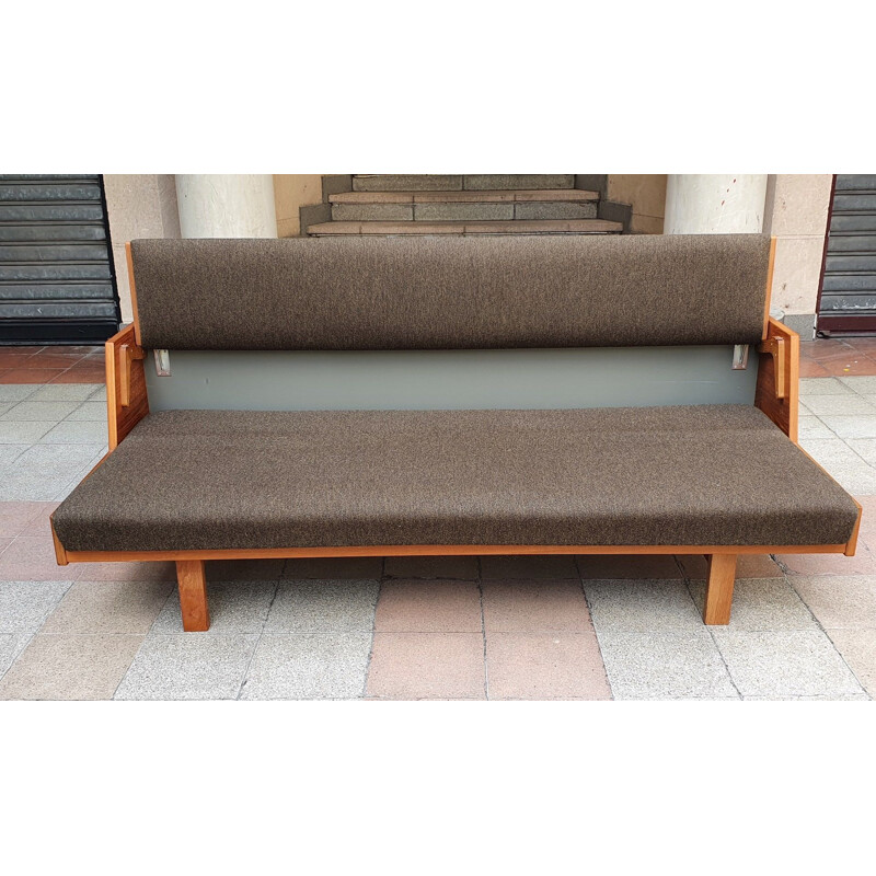 Vintage sofa GE 238 by Hans J. WEGNER, 1965