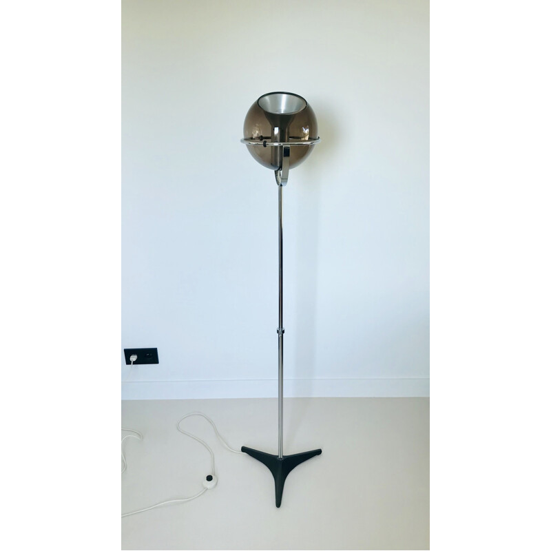 Vintage globe floor lamp "D-2000" by Frank Ligtelijn for Raak, Netherlands 1960